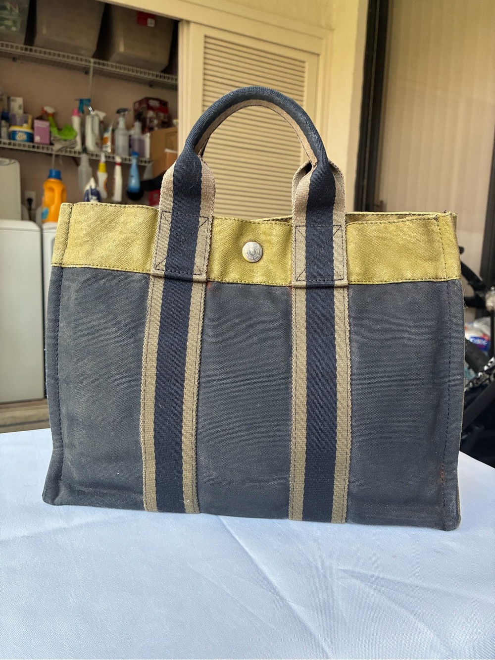 Luxury Hermès Fourre Tout Canvas Tote Bag – Charcoal Gray & Olive Green PM/MM - Picture 4 of 16